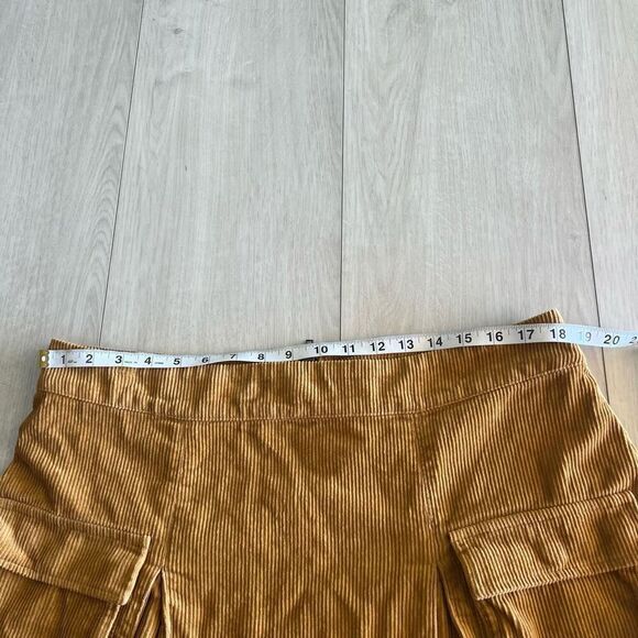 Wild Fable Women's Corduroy Cargo Pleated Mini Skirt Mustard Yellow size L - Picture 3 of 6